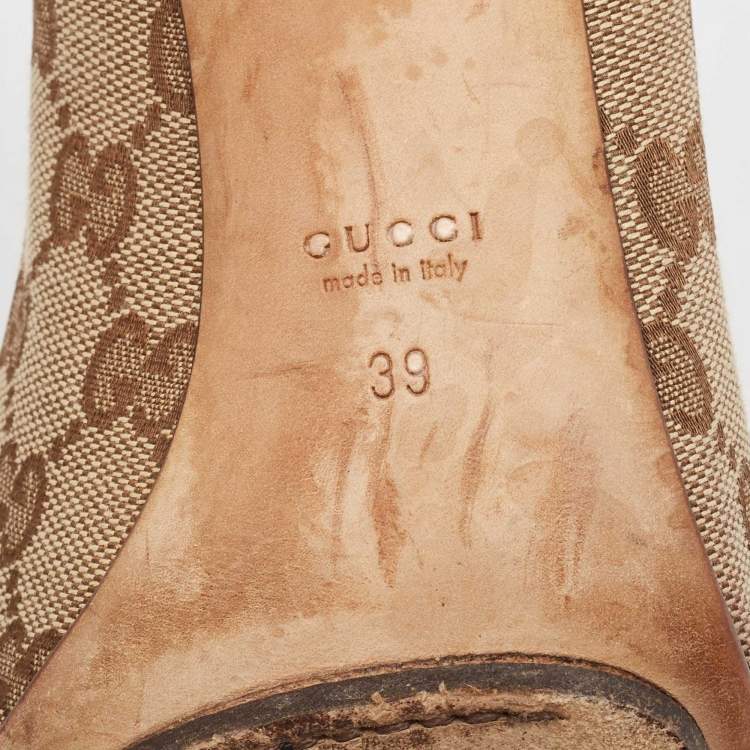 Pre Owned Gucci Beige/Brown Canvas and Leather  Peep Toe Pumps Size 39