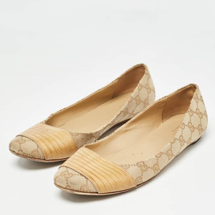 Pre Owned Gucci Beige GG Canvas Ballet Flats Size 38.5