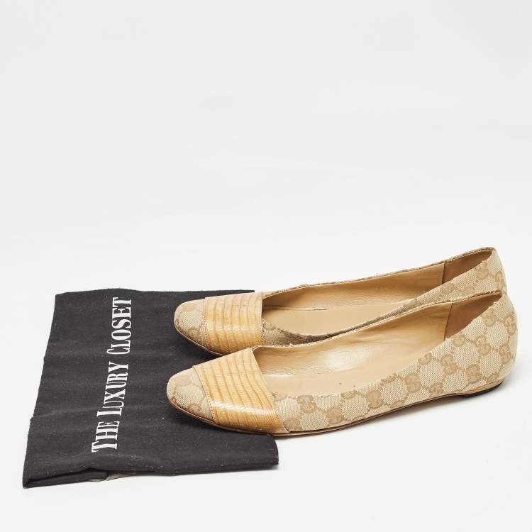 Pre Owned Gucci Beige GG Canvas Ballet Flats Size 38.5