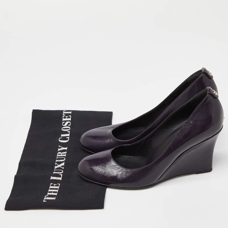 Pre Owned Gucci Purple Patent Leather Wedge Pumps Size 38
