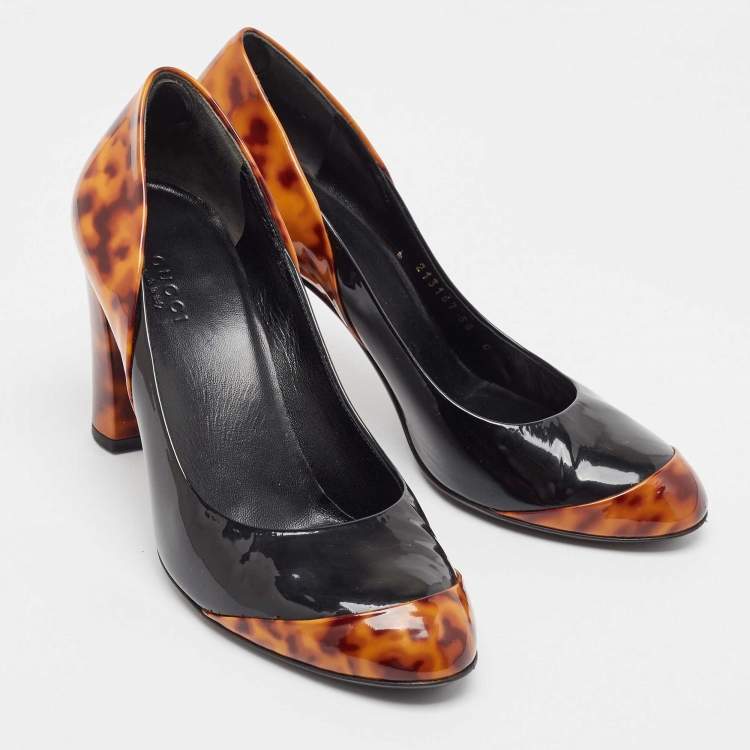 Pre Owned Gucci Black/Brown Tortoise Patent Leather Round Toe Pumps Size 38