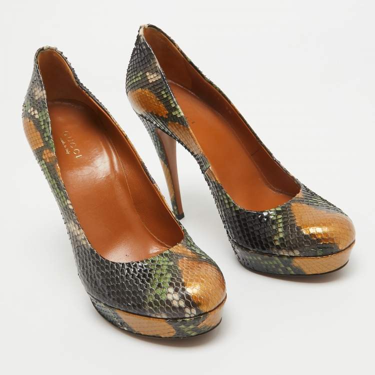 Pre Owned Gucci Multicolor Python Betty Platform Pumps Size 38