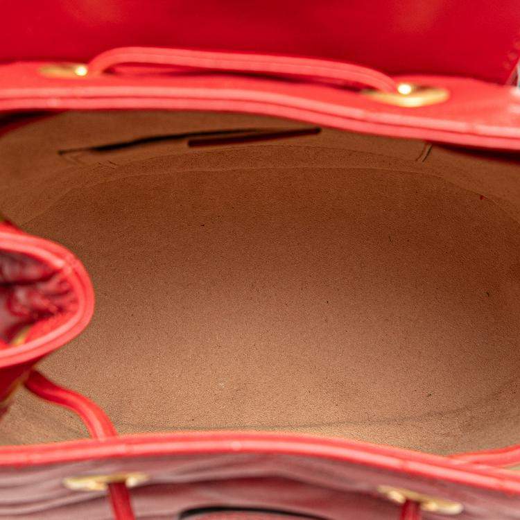 Pre Owned Gucci Red GG Marmont Matelasse Backpack