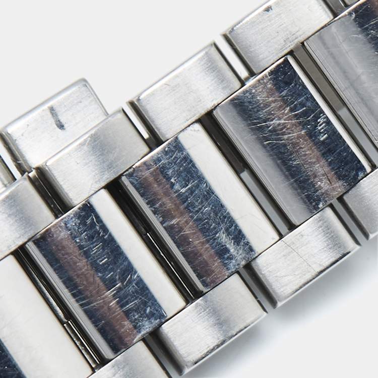 Pre Owned Gucci Silver White Stainless Steel G-Timeless 126.5 Women's Wristwatch 27 mm