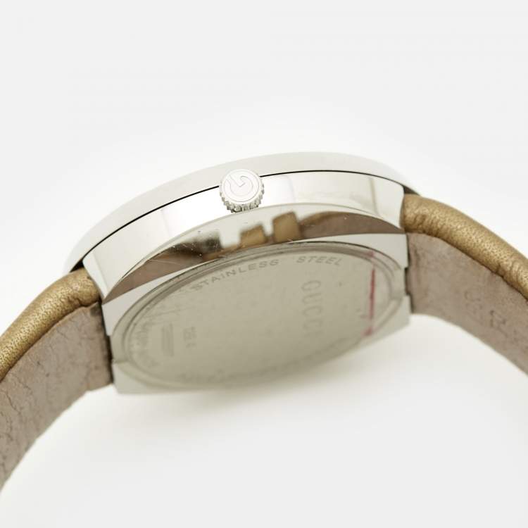 Pre Owned Gucci Silver Dial Stainless Steel Leather U-Play 129.4 Women's Wristwatch 35 mm
