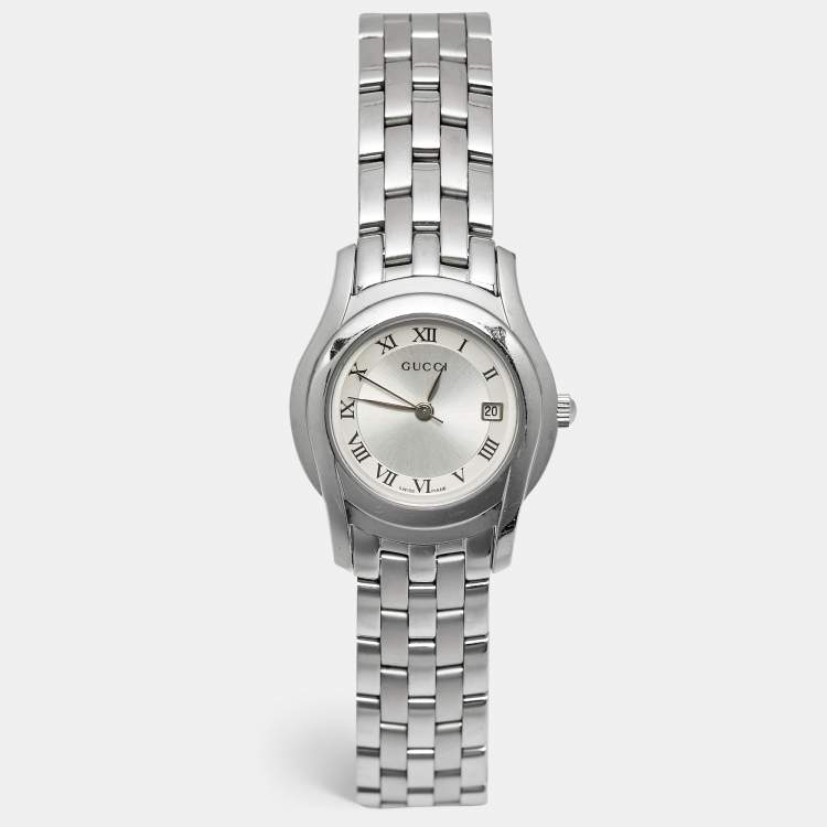Pre Owned Gucci 5500 Series Silver Dial Stainless Steel Women's Wristwatch 27 mm