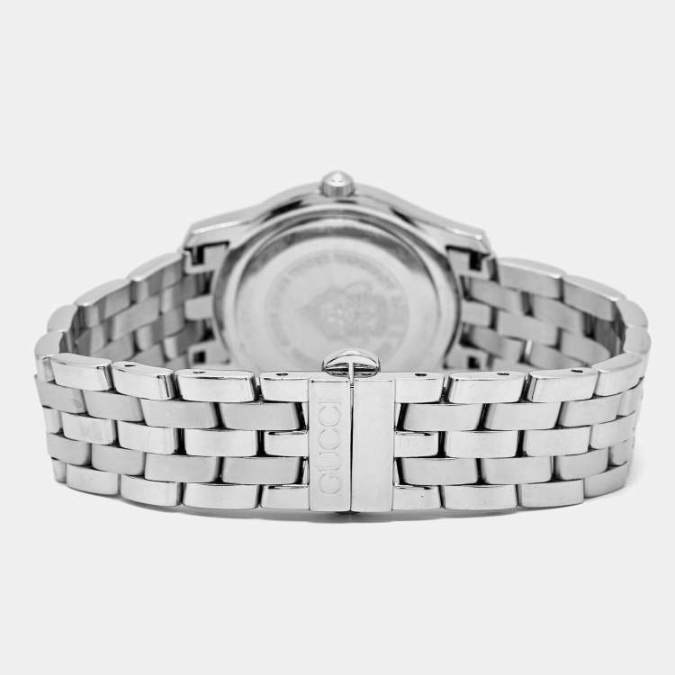 Pre Owned Gucci 5500 Series Silver Dial Stainless Steel Women's Wristwatch 27 mm