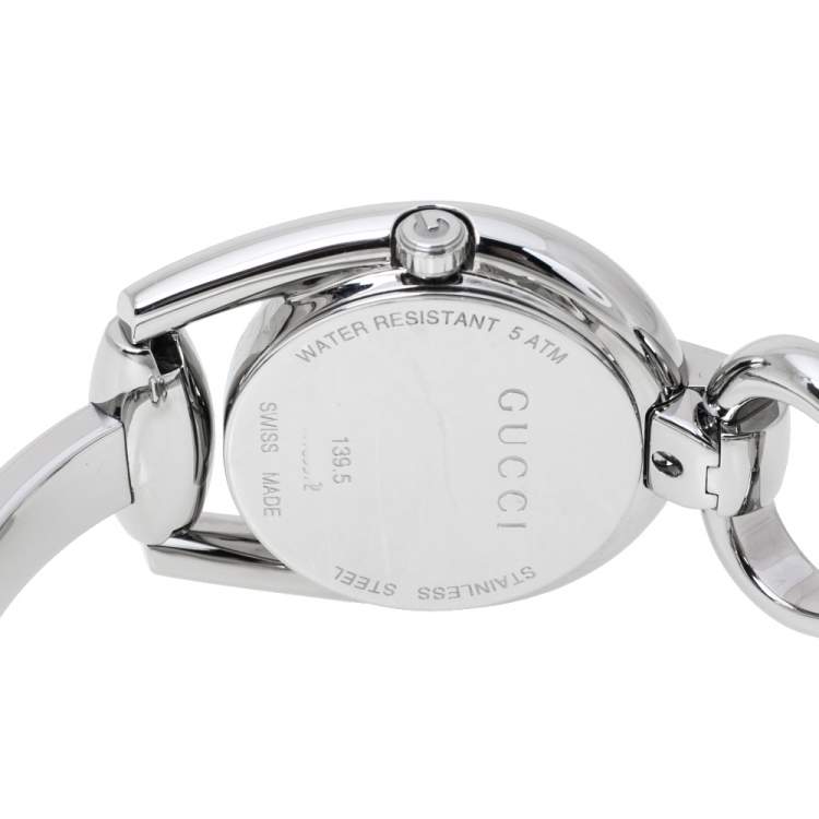 Pre Owned Gucci Mother Of Pearl Stainless Steel Horsebit 139.5 Women's Wristwatch 28 mm