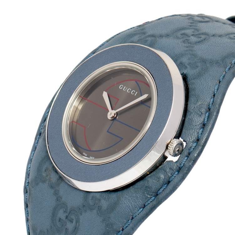 Pre Owned Gucci Silver Stainless Steel Leather U-Play YA129427 Women's Wristwatch 35 mm