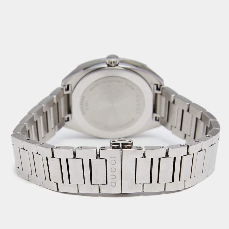 Pre Owned Gucci White Diamond Stainless Steel GG2570 YA142504 Women's Wristwatch 29 mm