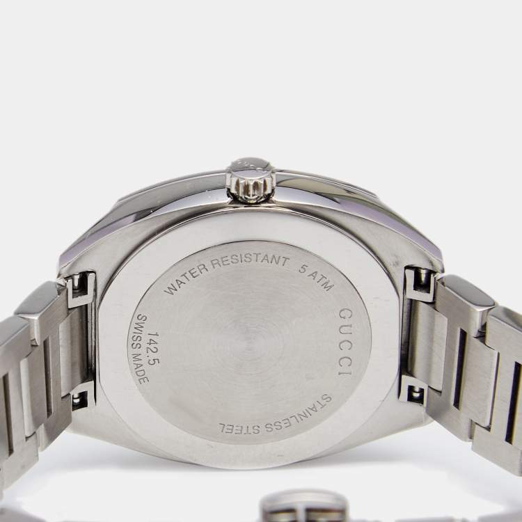 Pre Owned Gucci White Diamond Stainless Steel GG2570 YA142504 Women's Wristwatch 29 mm