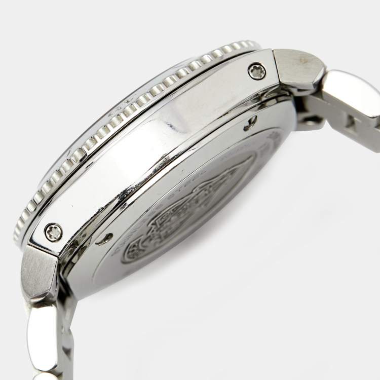 مملوكة مسبقًا Gucci Pink Stainless Steel Dive YA136401 Women's Wristwatch 32 mm
