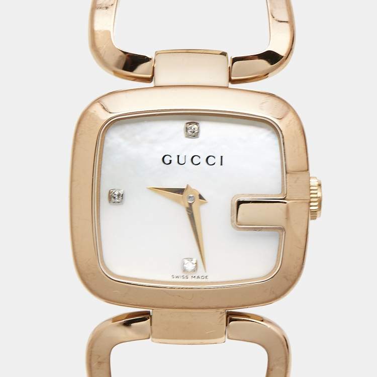 Pre Owned Gucci White Mother of Pearl Gold PVD Coated Stainless Steel Diamond G Series 125.5 Women's Wristwatch 24 mm
