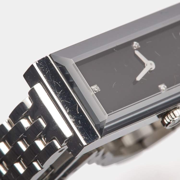 Pre Owned Gucci Black Stainless Steel G-Frame YA127504 Women's Wristwatch 14 mm