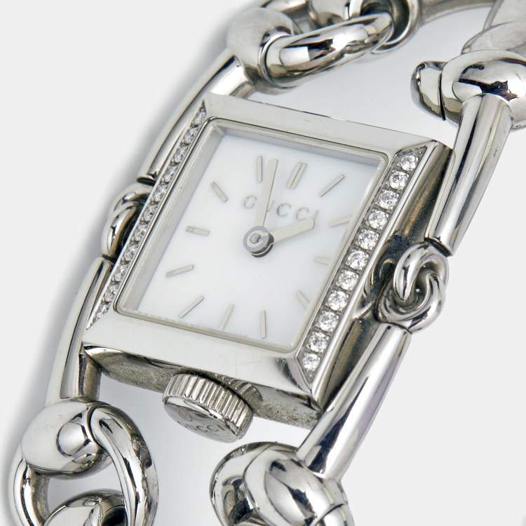 Pre Owned Gucci Silver Stainless Steel Diamonds Signoria YA116505 Women's Wristwatch 20 mm 