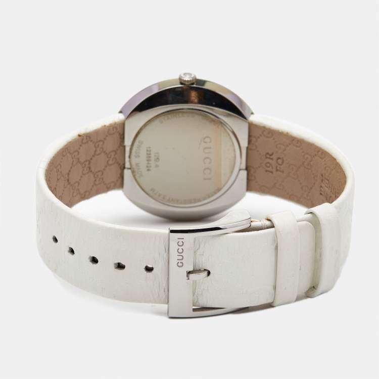Pre Owned Gucci Silver Stainless Steel Leather U-Play 129.4 Women's Wristwatch 35 mm