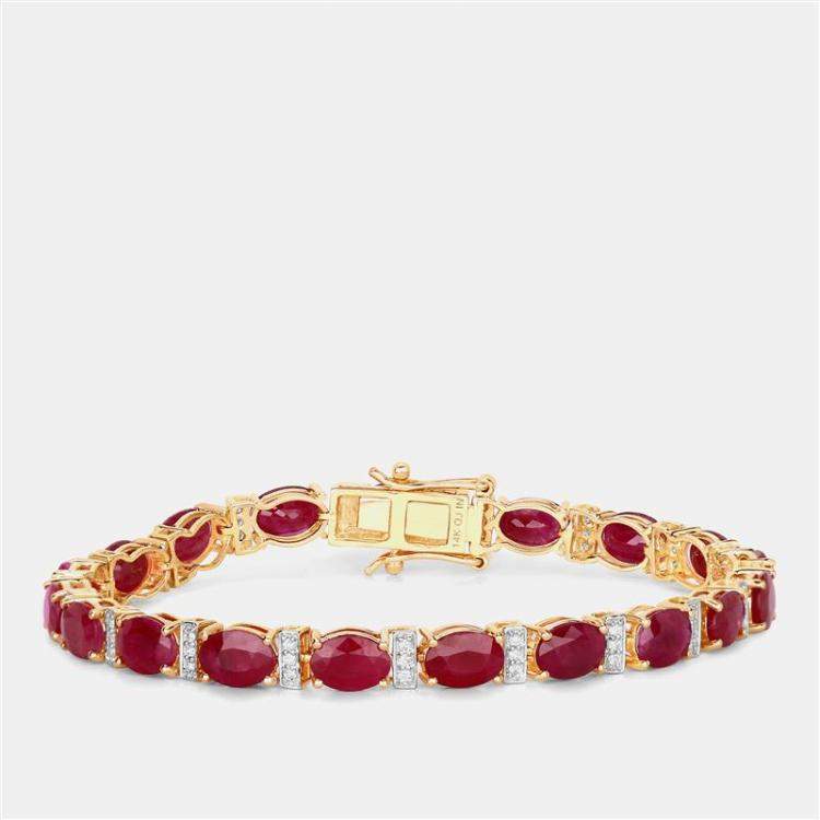 مملوكة مسبقًا 16.15 cts Ruby and Diamond 14K Yellow Gold Tennis Bracelet