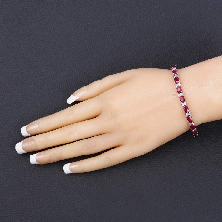 مملوكة مسبقًا 10.92 cts Ruby and Diamond 14K White Gold Tennis Bracelet