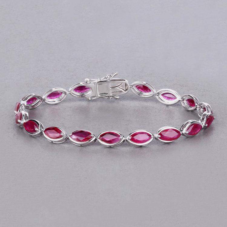 مملوكة مسبقًا 9.00 cts Ruby 14K White Gold Tennis Bracelet