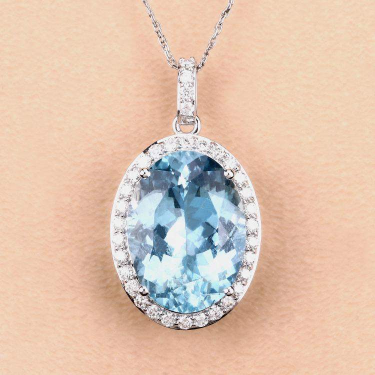 Pre Owned 9.11 cts Aquamarine and Diamond 14K White Gold Halo Pendant