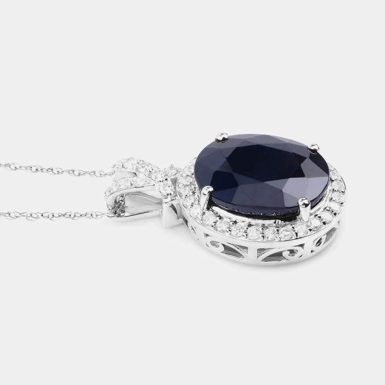 Pre Owned 6.21 cts Blue Sapphire and Diamond 14K White Gold Halo Pendant