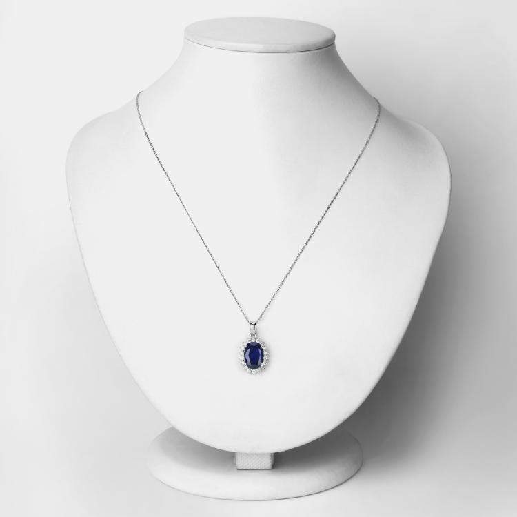 Pre Owned 4.23 cts Ceylon Blue Sapphire and Diamond 18K White Gold Halo Pendant