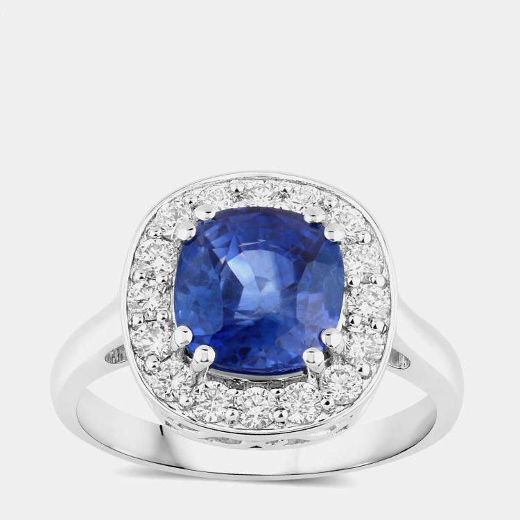 مملوكة مسبقًا 3.35 cts Ceylon Blue Sapphire and Diamond 18K White Gold Halo Ring US Size 7