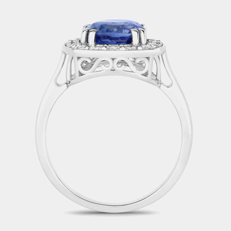 مملوكة مسبقًا 3.35 cts Ceylon Blue Sapphire and Diamond 18K White Gold Halo Ring US Size 7