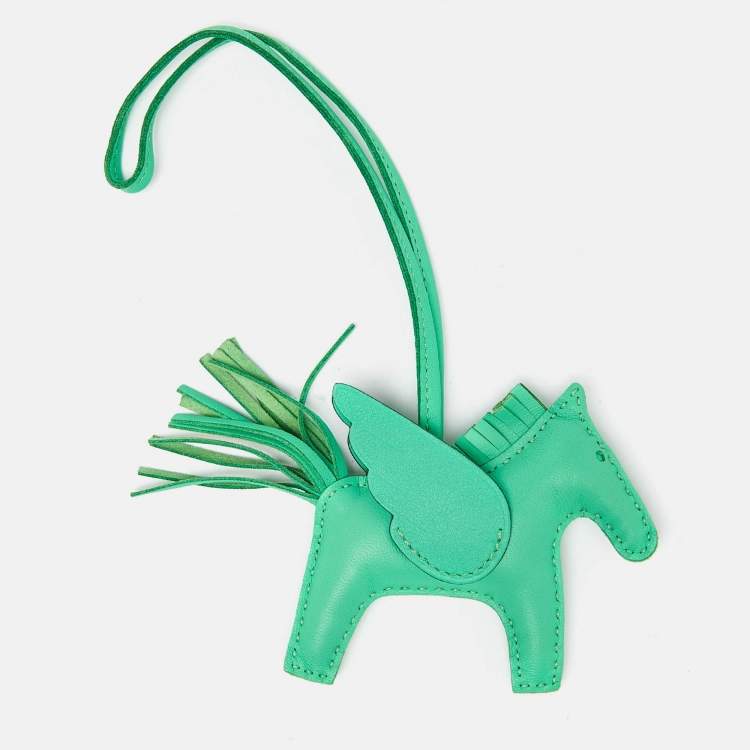 Pre Owned Hermès Vert Comics Milo Leather GriGri Rodeo Pegase Bag Charm PM