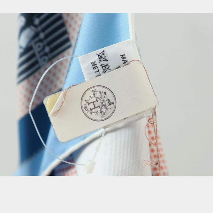 Pre Owned Hermes L'Elegance et le Confort en Automobile Silk Scarf