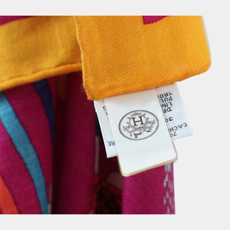 Pre Owned Hermes Bougainvillier/ Jaune Cashmere, Silk La Maison des Carres 140 Cashmere Shawl