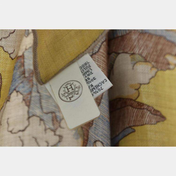 Pre Owned Hermes Naturel/Jaune/Rose Cashmere, Silk Cosmographia Universalis Cashmere 140 Shawl