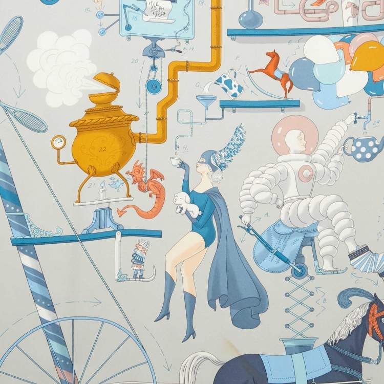 Pre Owned Hermès Grey Reve d'Australie Silk Scarf