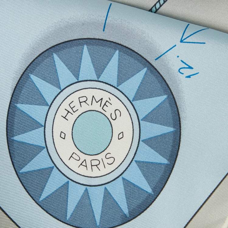 Pre Owned Hermès Grey Reve d'Australie Silk Scarf