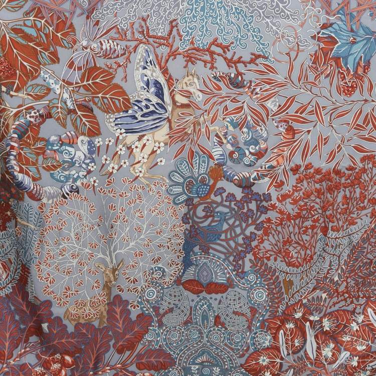 Pre Owned Hermès Bleu Mythes et Metamorphoses Silk Square Scarf