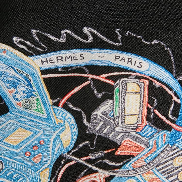 Pre Owned Hermès Multicolor Chevaloscope Silk Scarf
