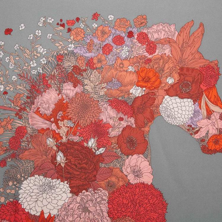 Pre Owned Hermès Grey Robe Legere Printed Silk Square Scarf