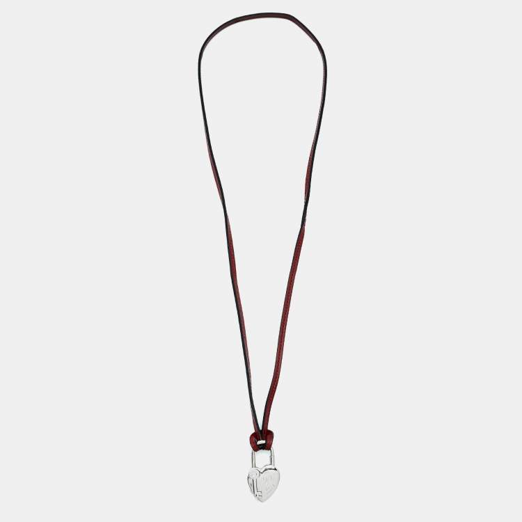 Pre Owned Hermès  Heart Leather Silver Tone Necklace