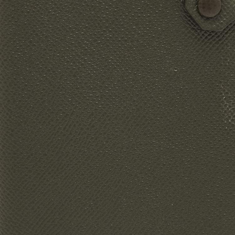 Pre Owned Hermès Tarmac Vert Maquis Epsom Leather Passport Holder