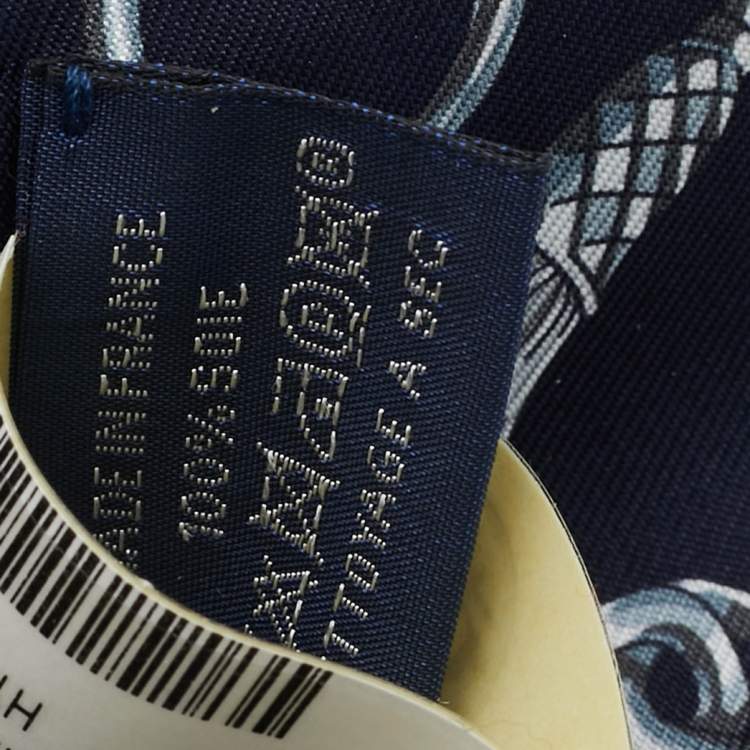 Pre Owned Hermès Marine Blue C'est la Fete Silk Twilly