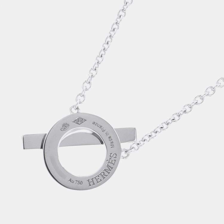 Pre Owned Hermes Pendant Inesse 00 18K White Gold