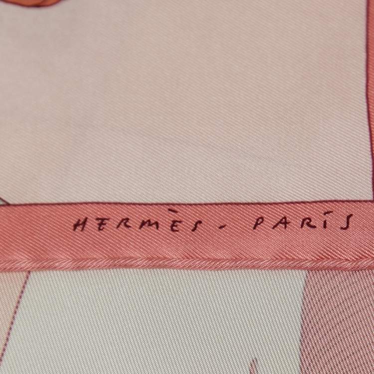 مملوكة مسبقًا Hermès Pink Etude Pour Un Iris-Arc En Ciel Silk Square Scarf