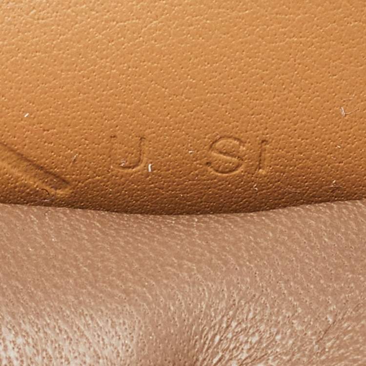 Pre Owned Hermes Etoupe/Biscuit/Vert Fizz Milo Lambskin and Swift Leather Rodeo Pegase Bag Charm PM