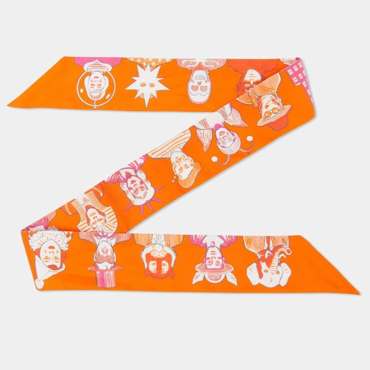 Pre Owned Hermès Orange Dress Code Silk Twilly