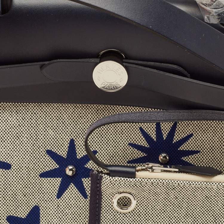 Pre Owned Hermès Bleu Royal/Ecru/Indigo H Plume Toile and Vache Hunter Circuit Rider Hobnailed Herbag 31 Bag