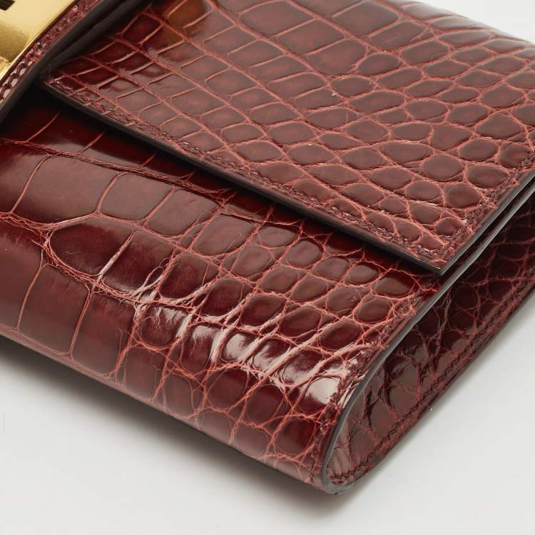 Pre Owned Hermès Bourgogne Alligator Medor Clutch
