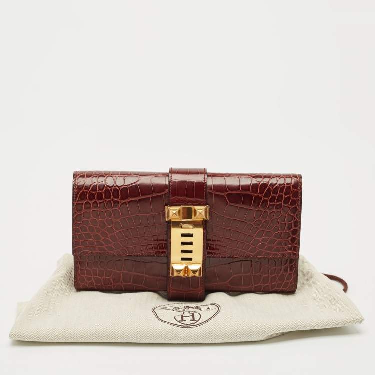 Pre Owned Hermès Bourgogne Alligator Medor Clutch