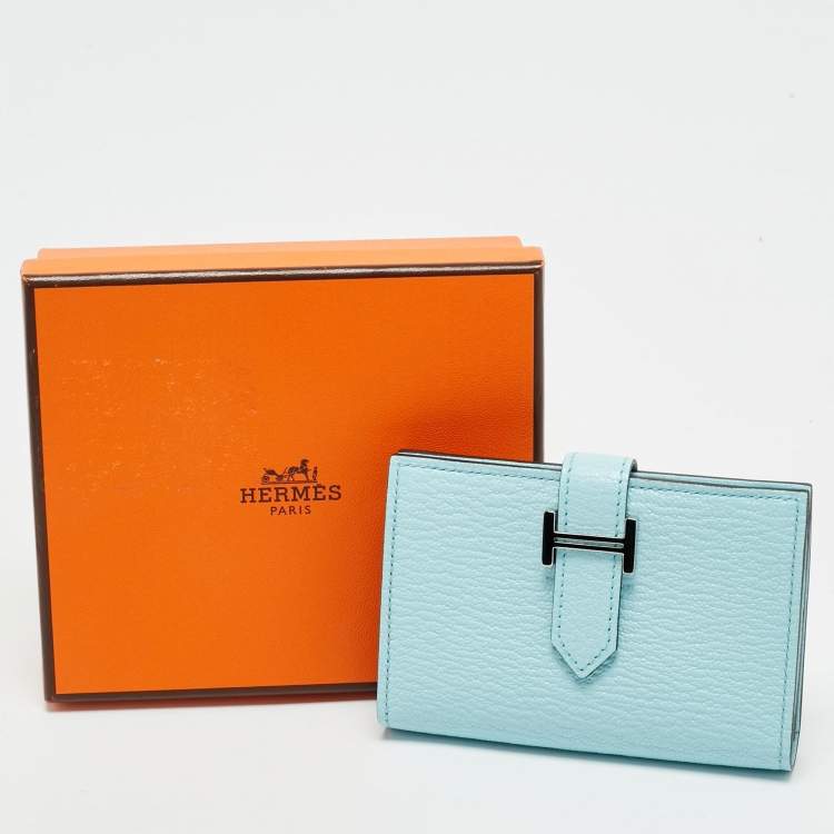 Pre Owned Hermès Bleu Zephyr Chevre Leather Bearn Card Holder