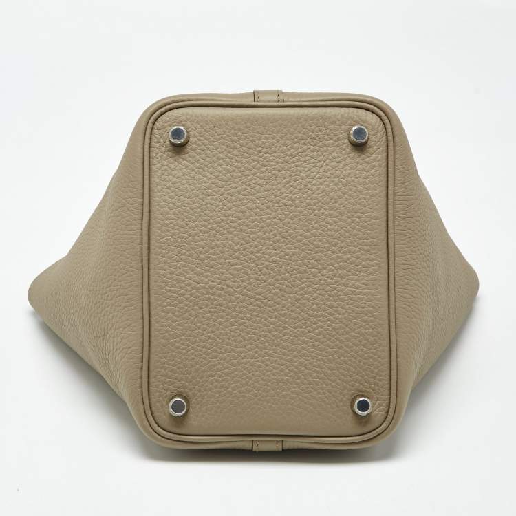 Pre Owned Hermès Beige Marfa Taurillon Clemence Leather Picotin Lock 18 Bag