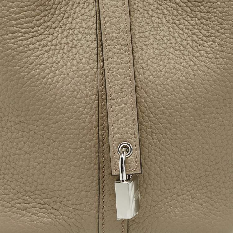 Pre Owned Hermès Beige Marfa Taurillon Clemence Leather Picotin Lock 18 Bag